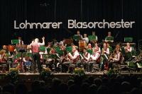 Volle Besetzung des Blasorchesters beim 25. Großen  Frühjahrskonzert in der Jabachhalle
(Foto: Morich)